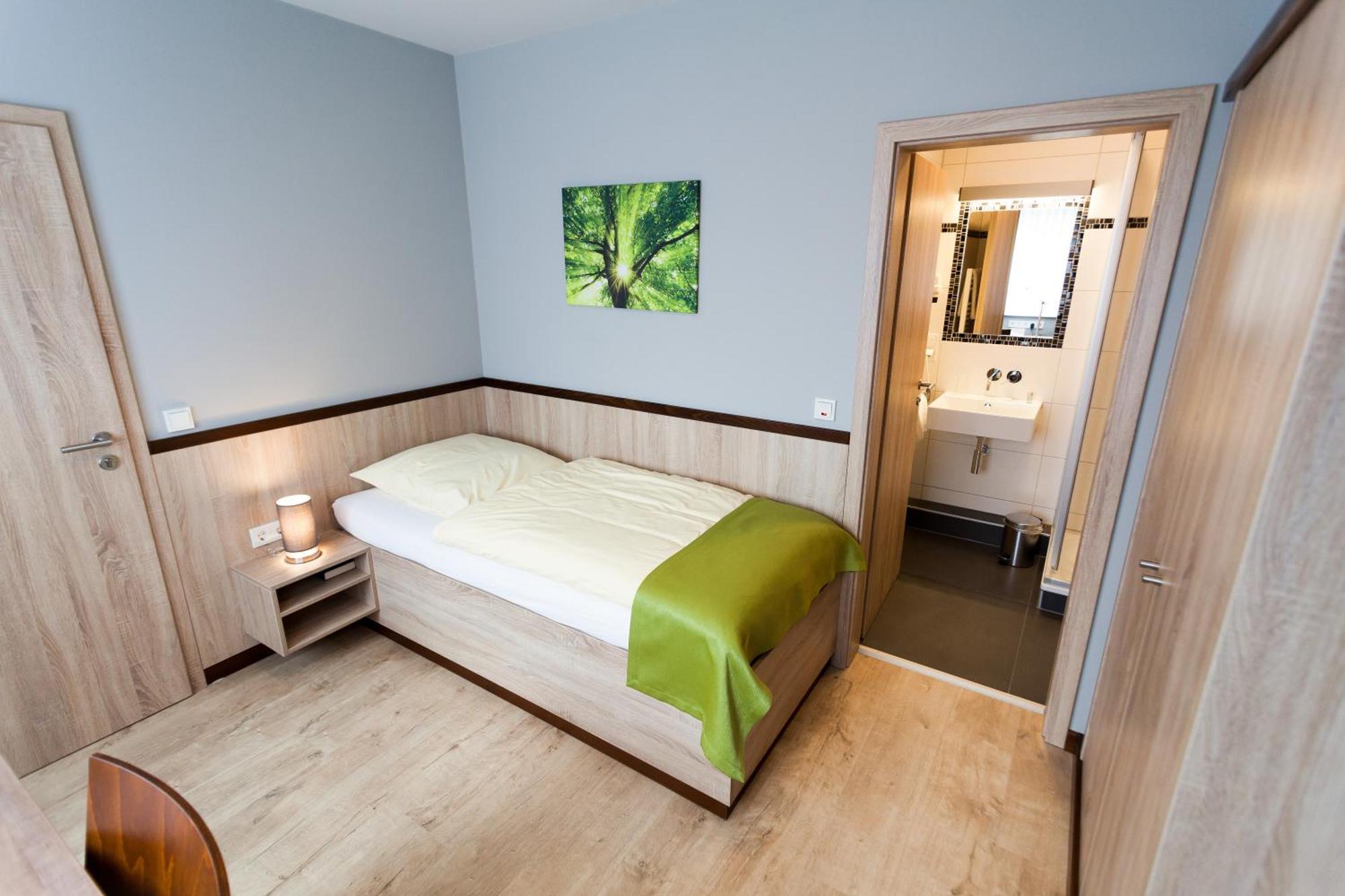 Hotel Restaurant Luedenbach Overath Luaran gambar