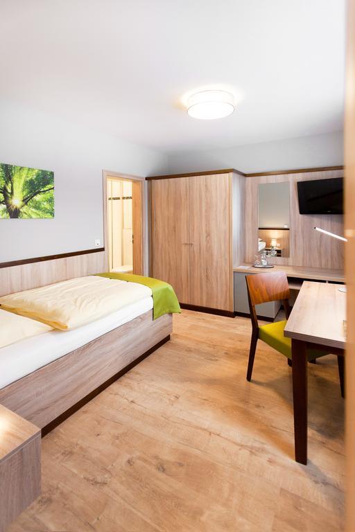 Hotel Restaurant Luedenbach Overath Luaran gambar